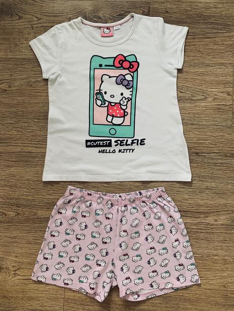 Hello kitty letné pyžamo, 134