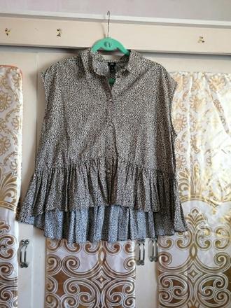 Blúzka s volánom, river island,42