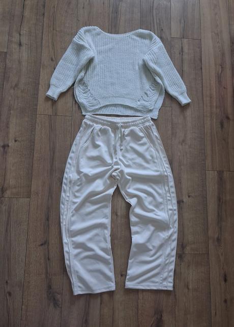 Damsky komplet, m