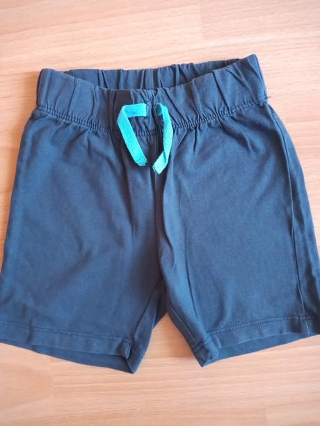 2x kraťasky, h&m,74