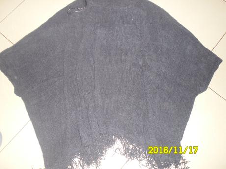 Strapcové pončo, xl