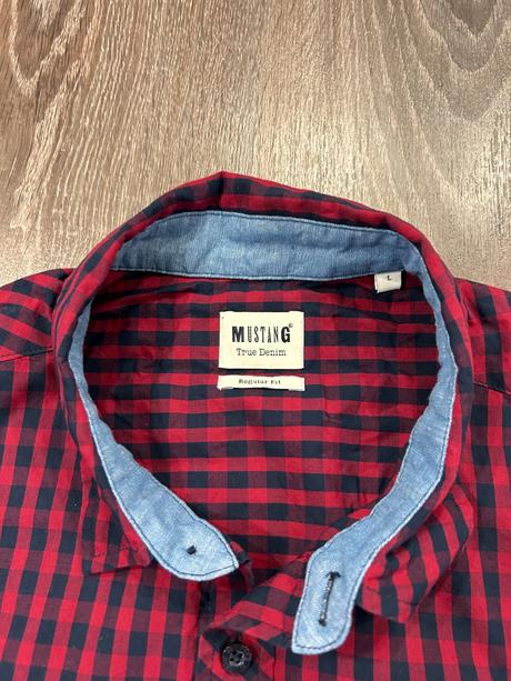 Mustang panska kosela l, mustang,l