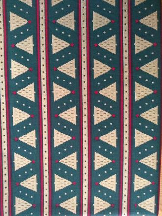 Vianočný obrus 140x220 - 25 eur,