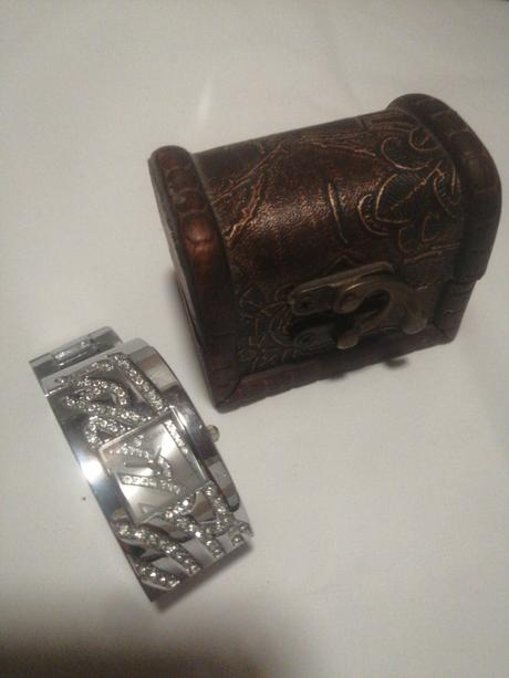 Guess hodinka xs/s, guess