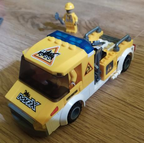 Engineering construction stavebnica, 