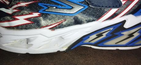 Svetielkujuce skechers, skechers,32