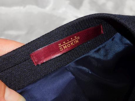 Luxusný pánsky oblek tmavomodrej farby, m