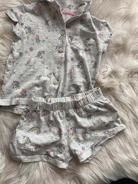 Pyzamko s jednorožcami, f&f,104