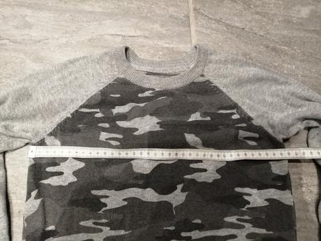 Sivý sveter v122-128, c&a,122