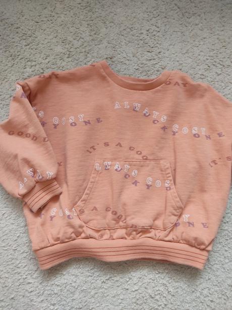 Mikina reserved, reserved,104