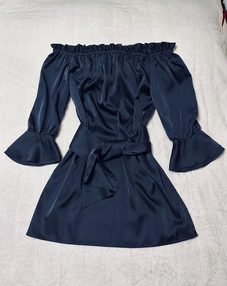 Tmavomodré saténové šaty zn. chantall originál, chantall,l / m