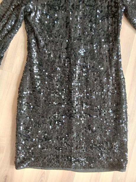 Flitrove saty xs, xs