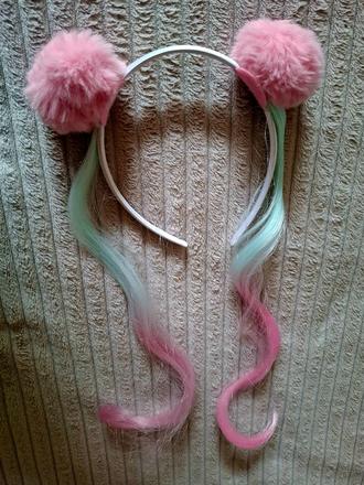 Čelenka s farebnými vlasmi, pepco