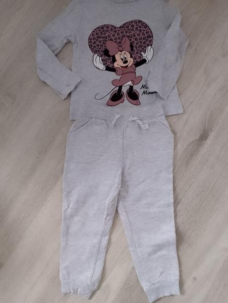 Súprava 104, sinsay,104