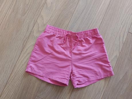 Šortky, 128