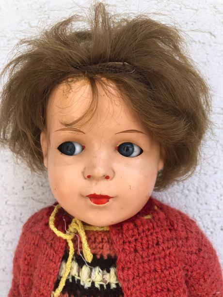 Stara babika v dobrej kondicii cca 45 cm material,