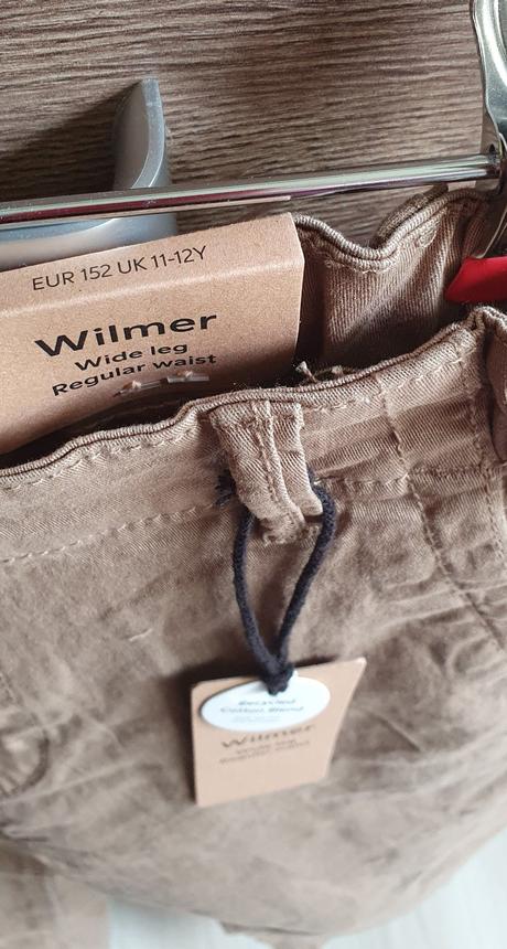 Nohavice wilmer, lindex,152
