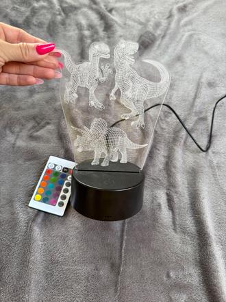 Svietaca lampa dinosauri,