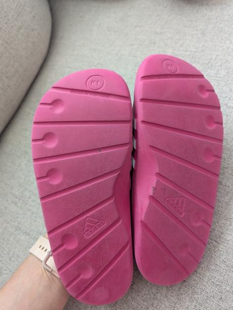 Adidas šľapky, adidas,34