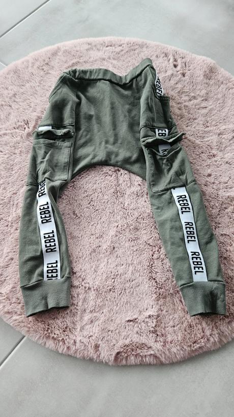 Rebel veci, 104–116