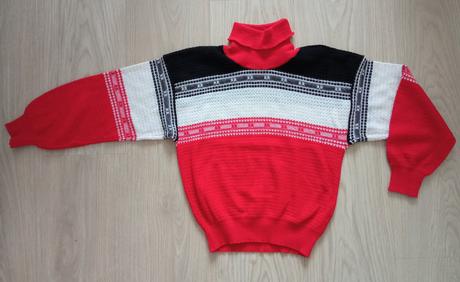 Dievčenské pulóvre v. 128/134, 128