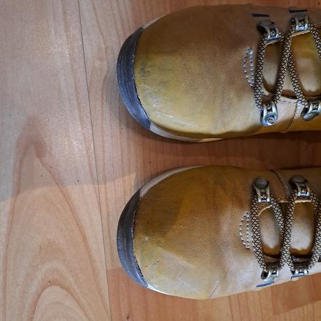 Topanky vyssie, s.a.m,34