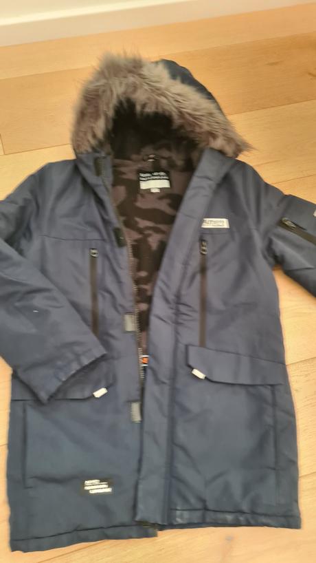 Bunda / kabát, f&f,158