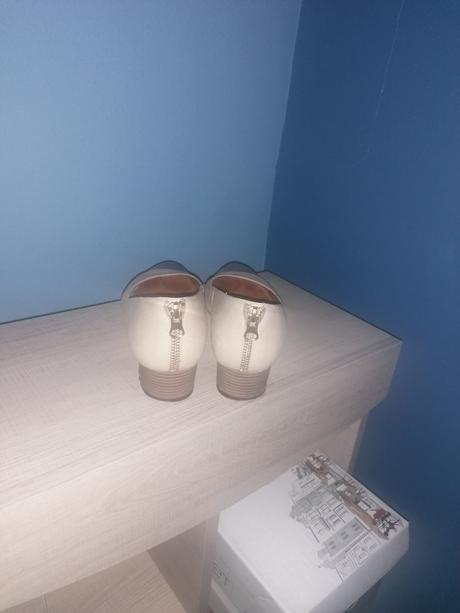 Lodičky zn. bioecco č. 40, 40