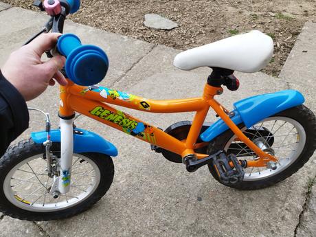 Bicykel zn. genesis veľkosť 14, 14