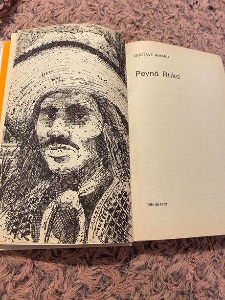 Krásna stará retro kniha gustave aimard pevná ruka, 