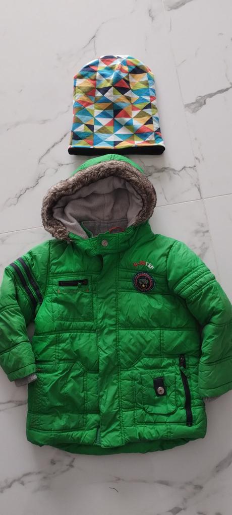 Vetrovka s čiapkou, 104