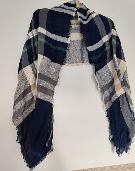 Krásny šál esprit, esprit