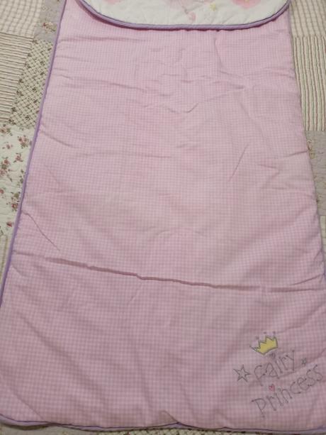 Dievčenský spacak, 