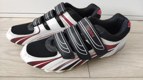 Cyklistické tretry, 43