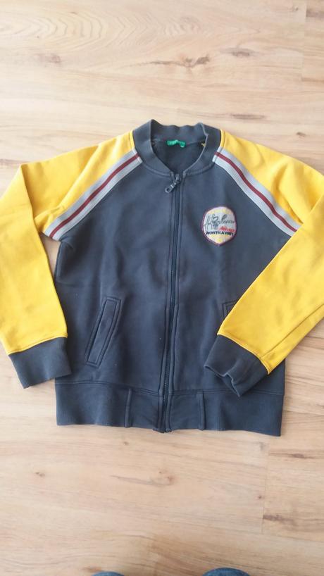 Mikinka, benetton,140