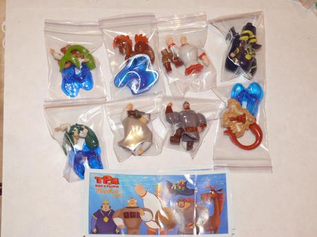 Kinder traja bohatieri, 