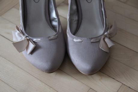 Lodičky s mašličkou, 39