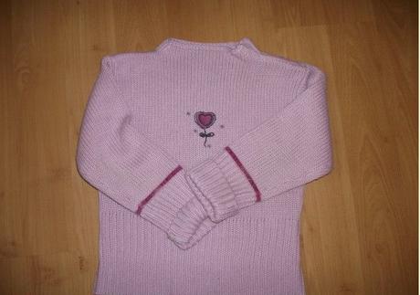 Teplučký svetrík, 128