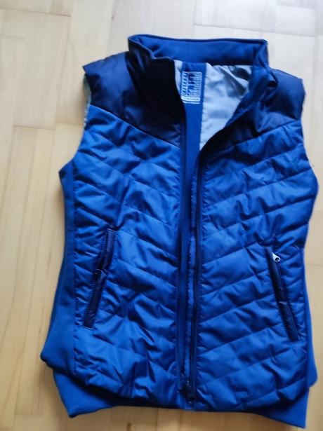 Jazdecké oblečenie, 140