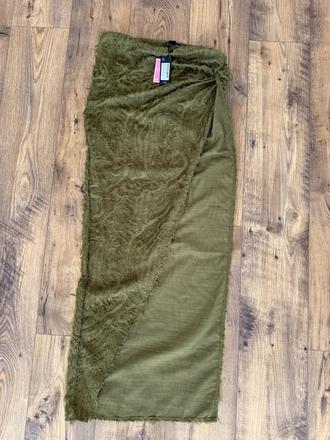 Midi suknička prettylittlething, s