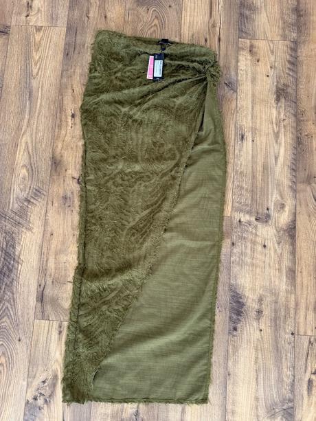 Midi suknička prettylittlething, s
