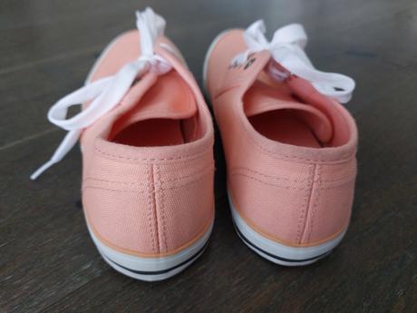 1x pouzite platene tenisky v.36 super stav, 36