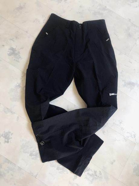 Športové nohavice, 158