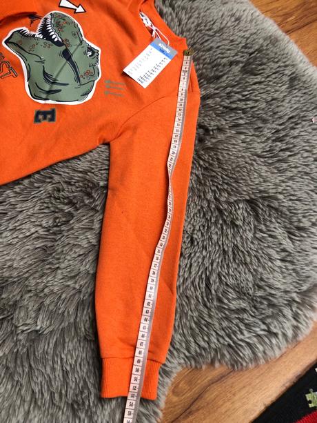 Mikina sinsay 128, sinsay,128