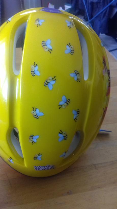 Prilba winnie the pooh, s