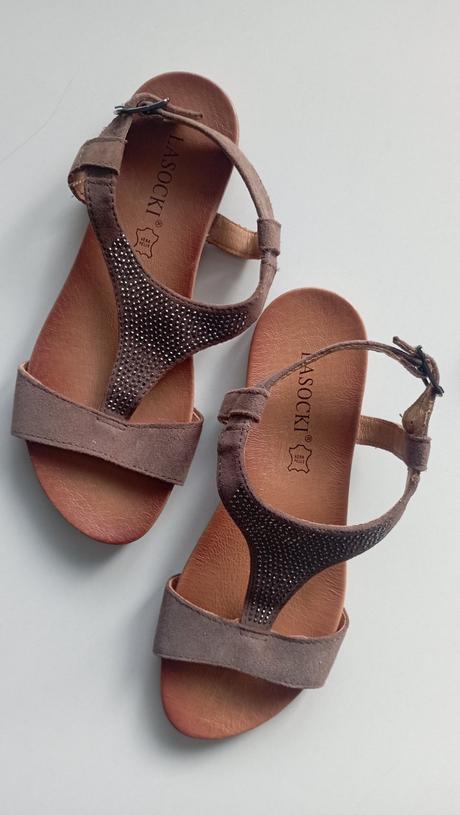 Kožené sandálky 35/36 (už s poštovným), lasocki,36