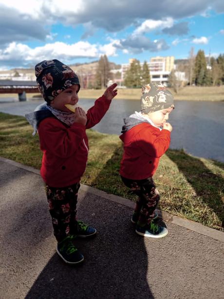 Rastúce tepláčiky, 86