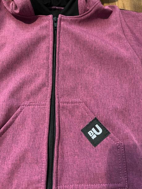 Predĺžená softshelová bunda, 104