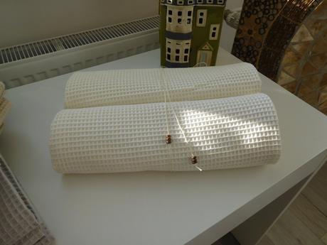 Vaflová bavlna - uteráky-140 x 70 cm, nové, 