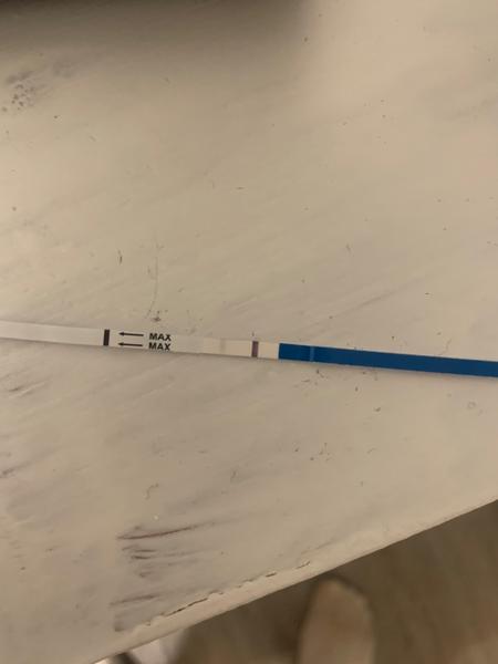 Môže byť negatívny krvný test a pozitívny tehotenský test?